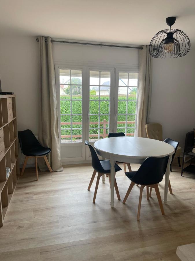 Asinellas Maison 3 Chambres 150 M De La Plage 阿内勒 外观 照片